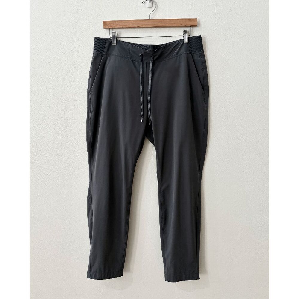Athleta Pants Grey Size 12 Brooklyn Joggers Ankle Length Athleisure Lounge